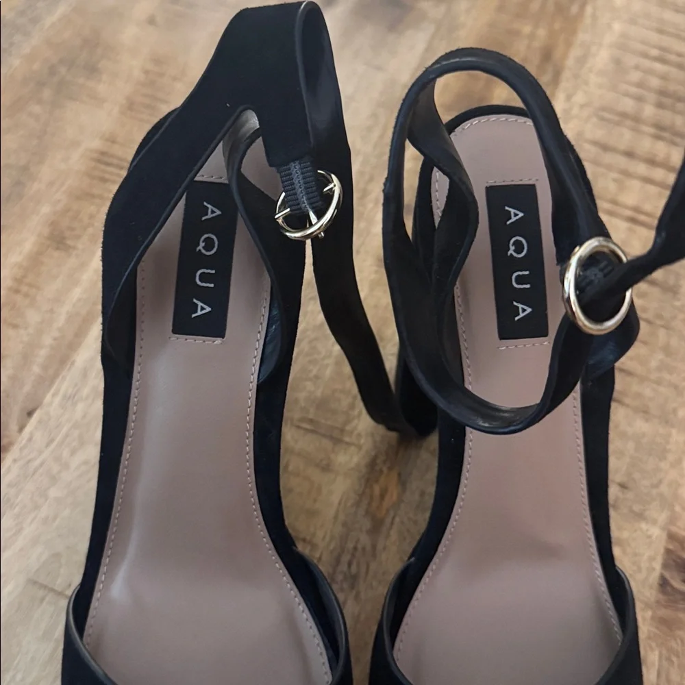 AQUA BLOOMINGDALES Mardi black leather Suede Platform Sandals heels ankle NWOT